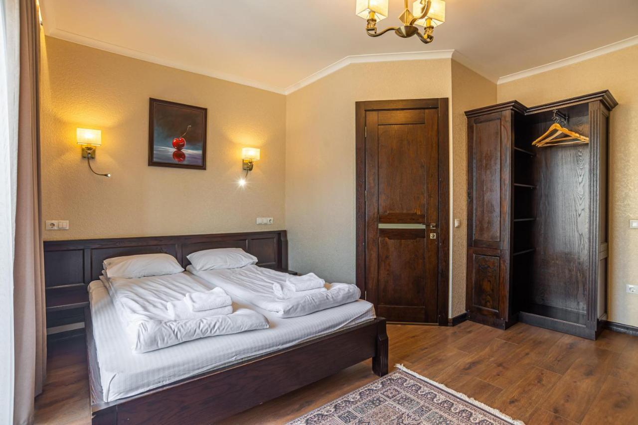 Amarena Spa Hotel: Mountain Retreat with Wellness Amenities Bukovel Exterior photo